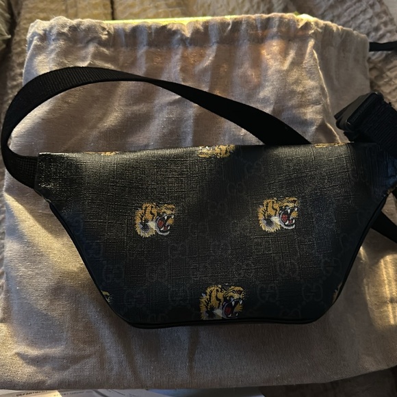 GG BELT BAG WITH TIGER PRINT - Picture 3 of 10